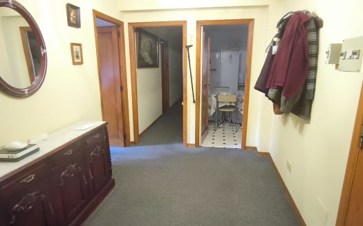 Piso en venta en Avenida do Fragoso, As Travesas – Balaídos, Centro urbano, Vigo, 1º con ascensor